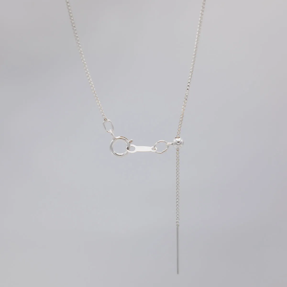 ADJUSTABLE THREADER BOX CHAIN NECKLACE