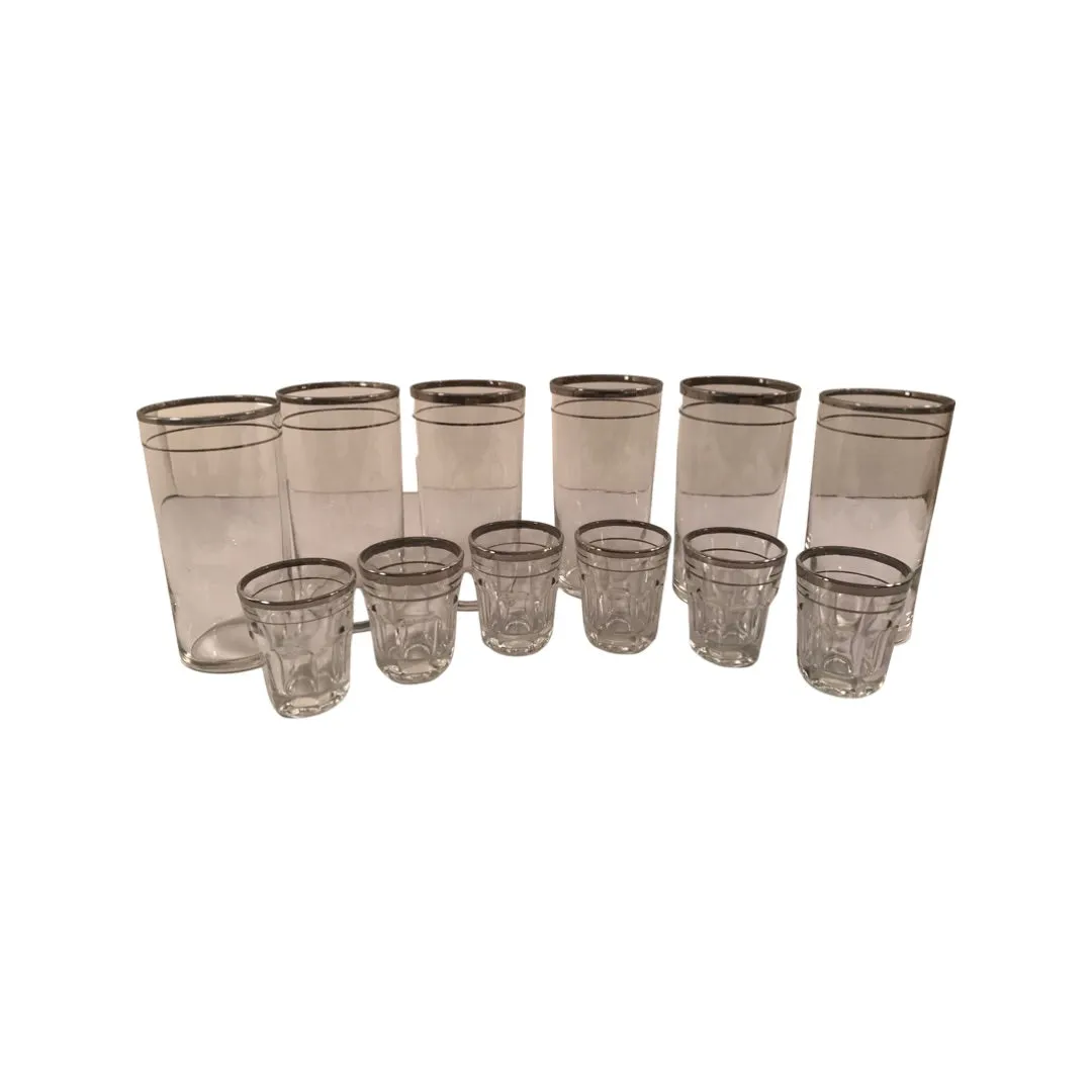 Art Deco 18 Piece Cocktail Bar Set with Wooden Carrier