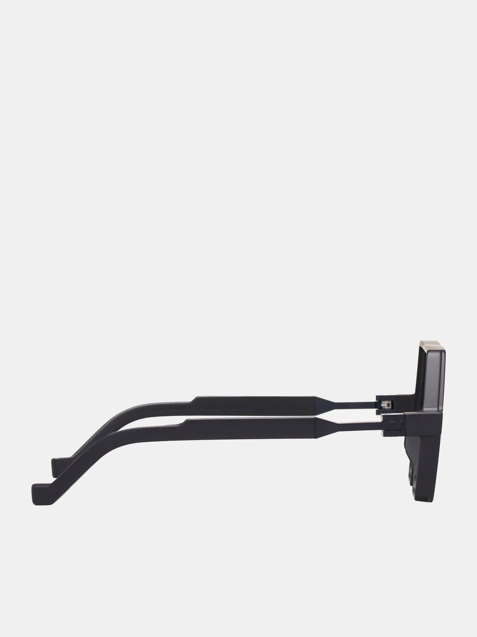 BL0001 Sunglasses (FE-BL-0001-BLACK-MATTE-GREEN)