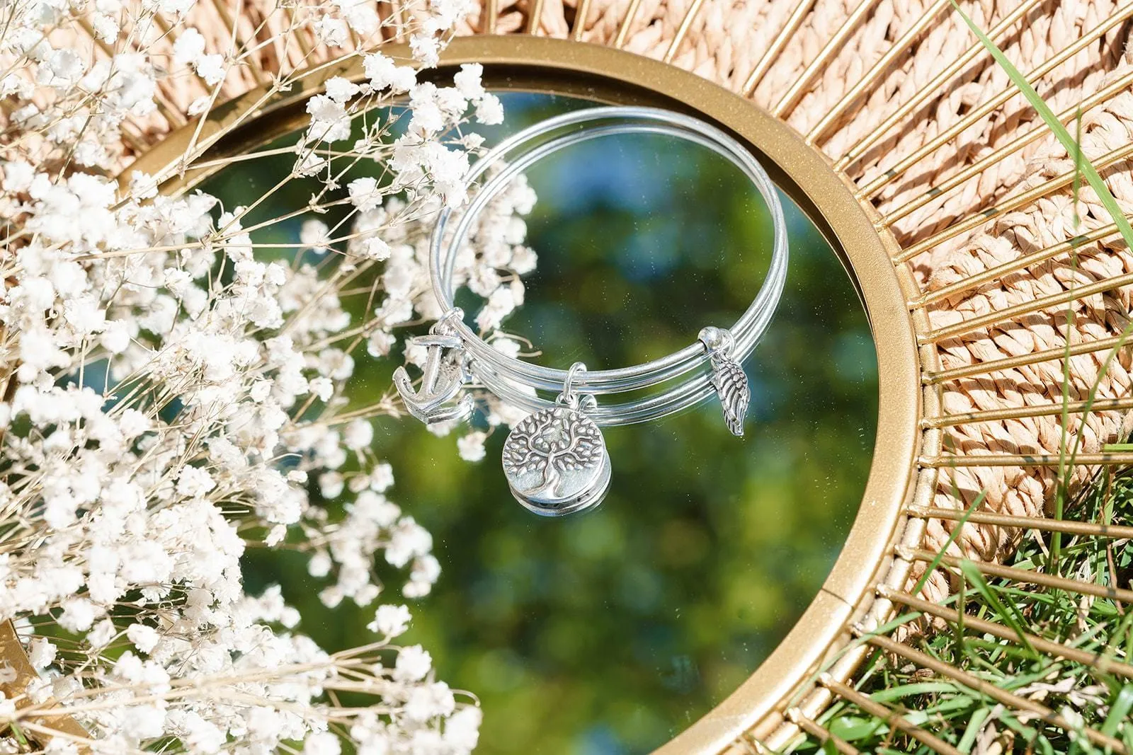 Bénévole: Charm Bracelet