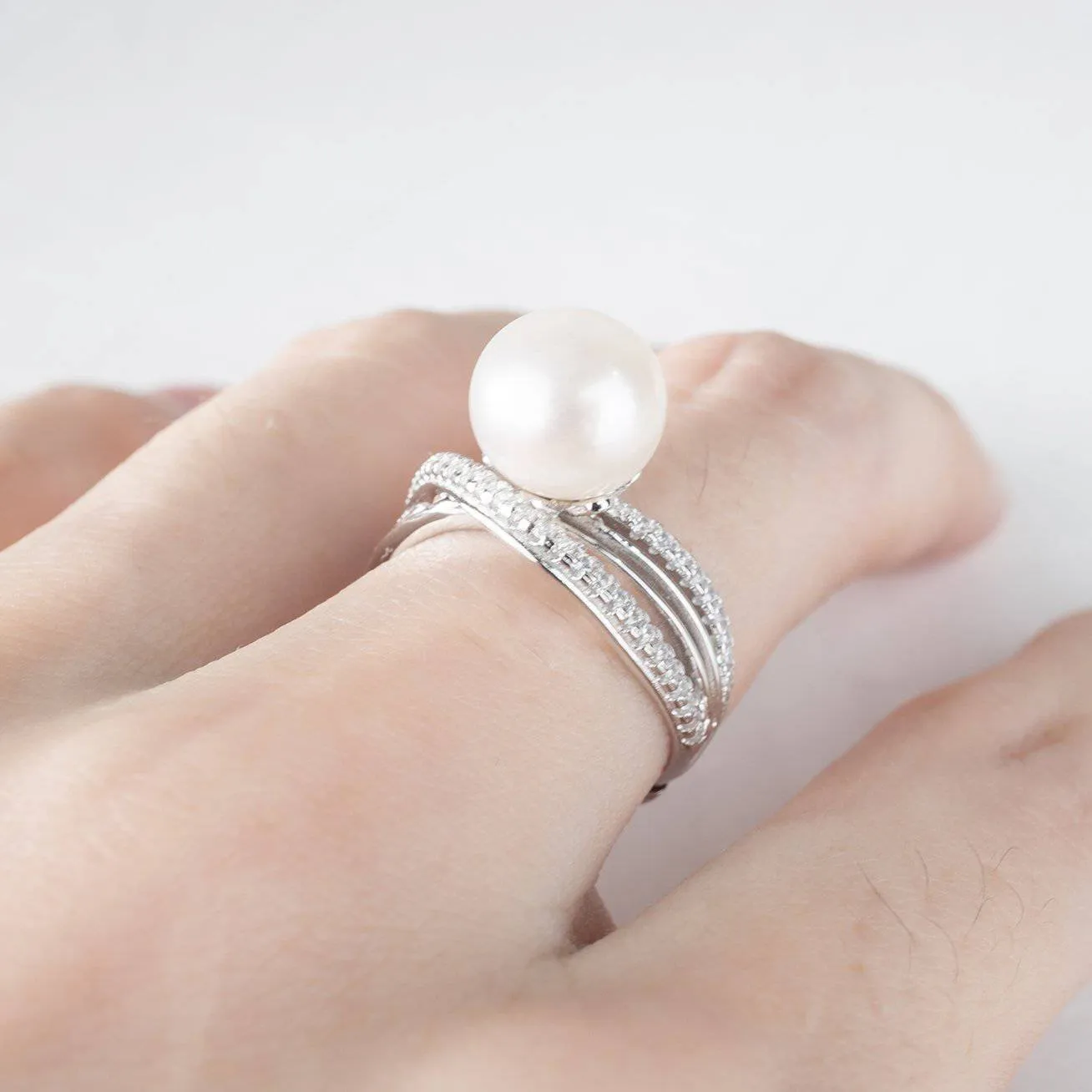 Elegant Freshwater Pearl Ring WR00070