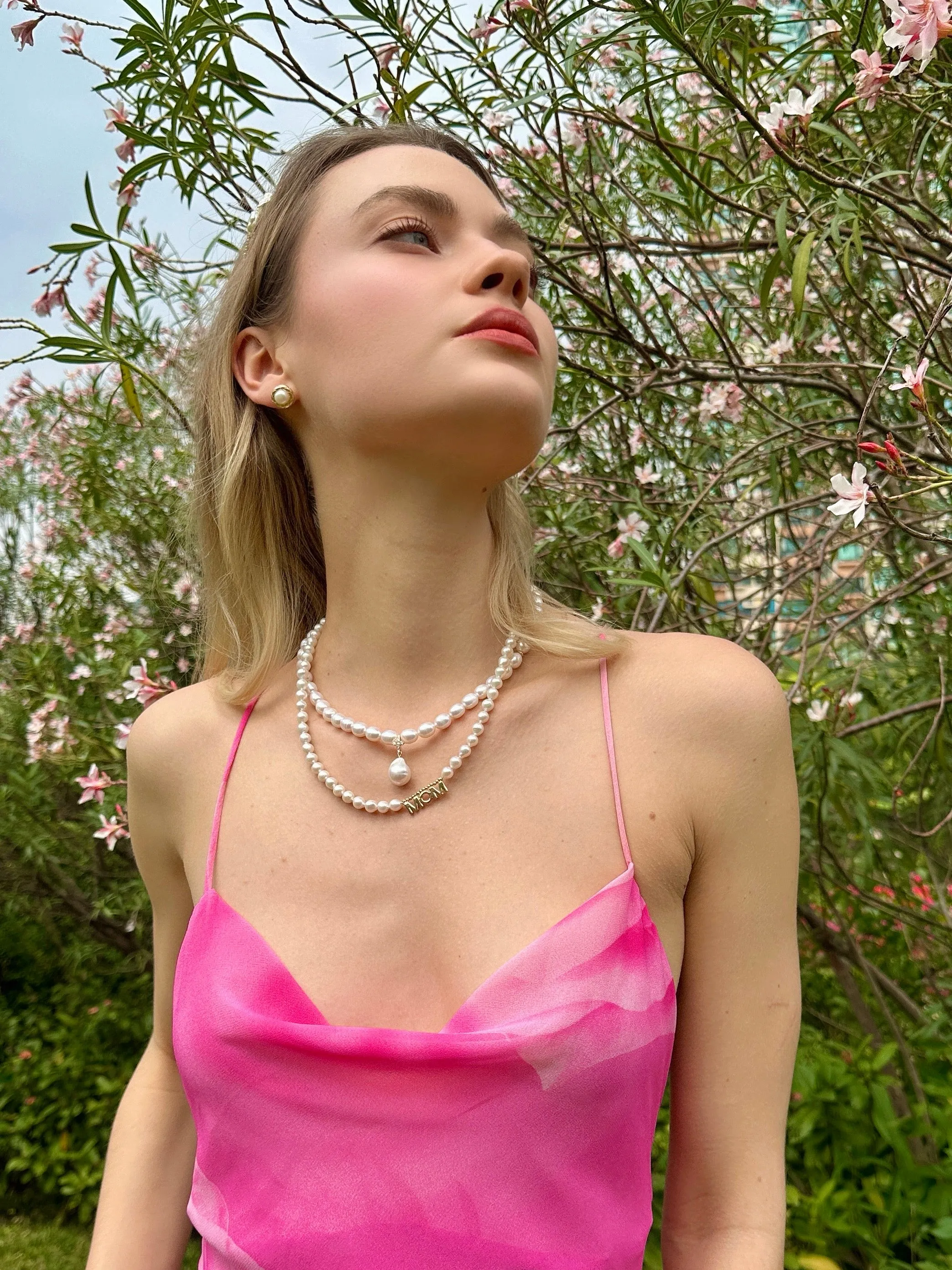 Freshwater Pearls with MOM Pendant Necklace LN060