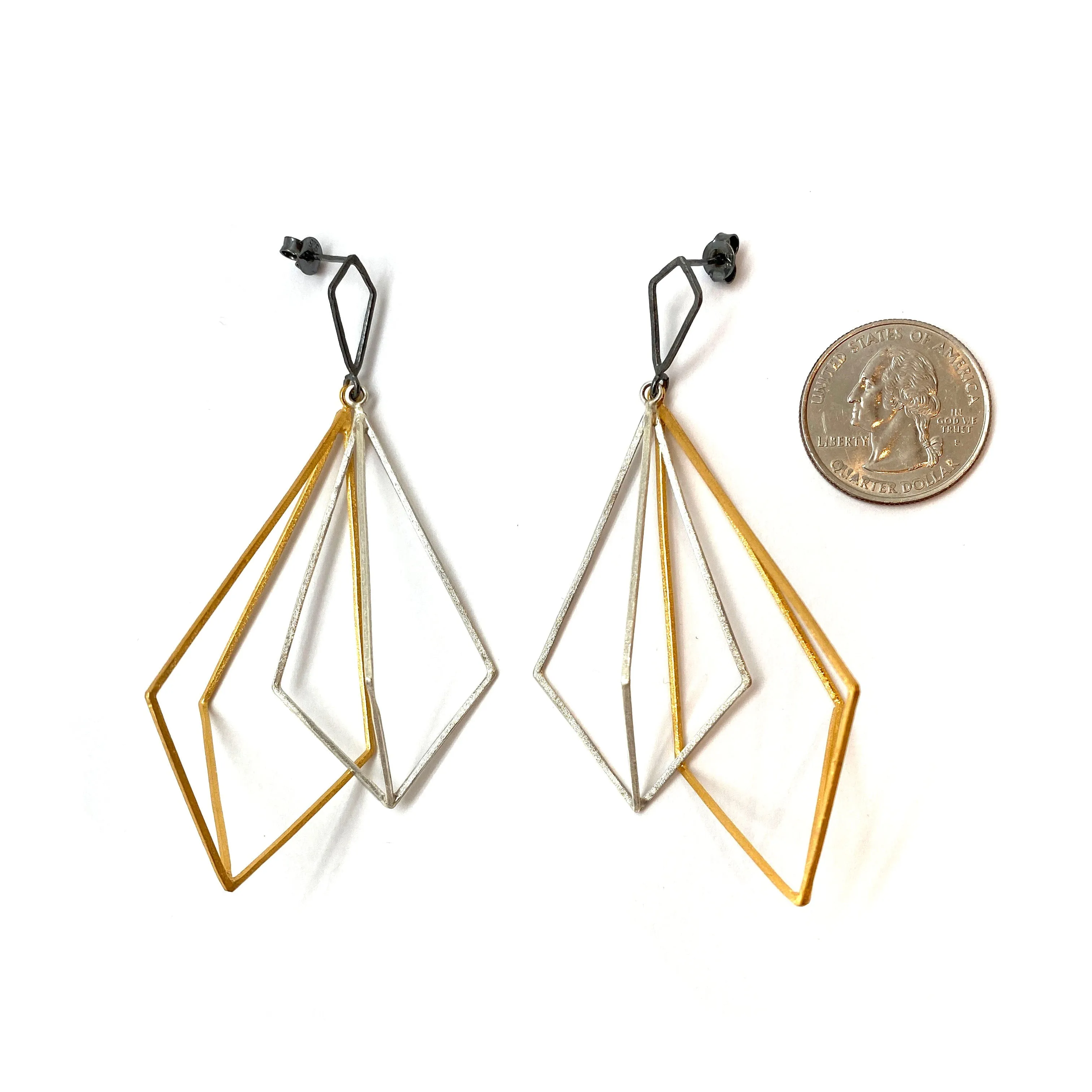 Mixed Large Geometric Layered Drops