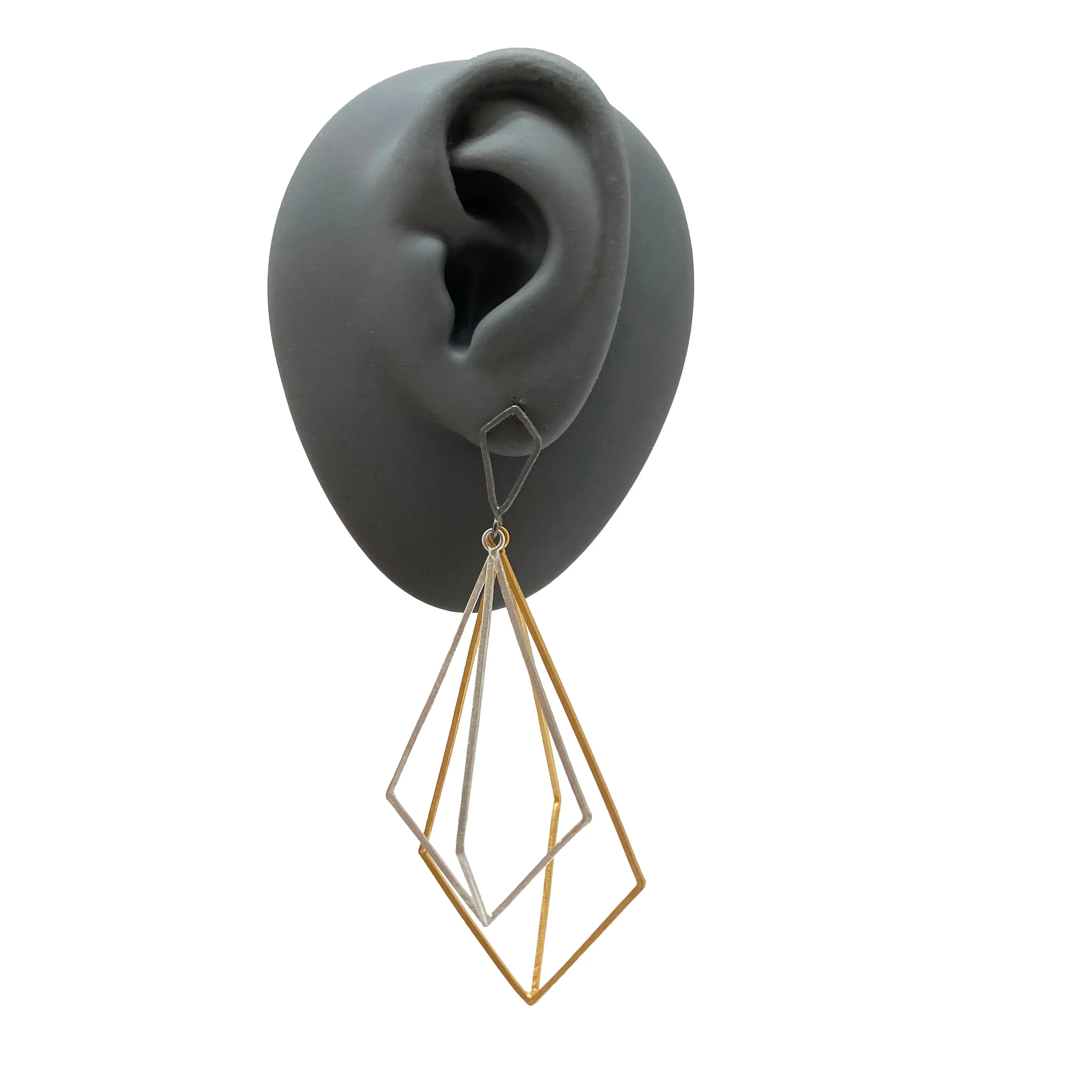 Mixed Large Geometric Layered Drops