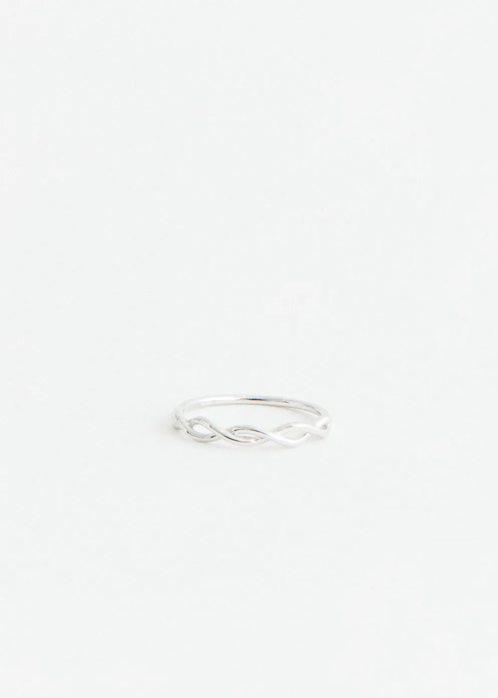 Slim Twist Ring