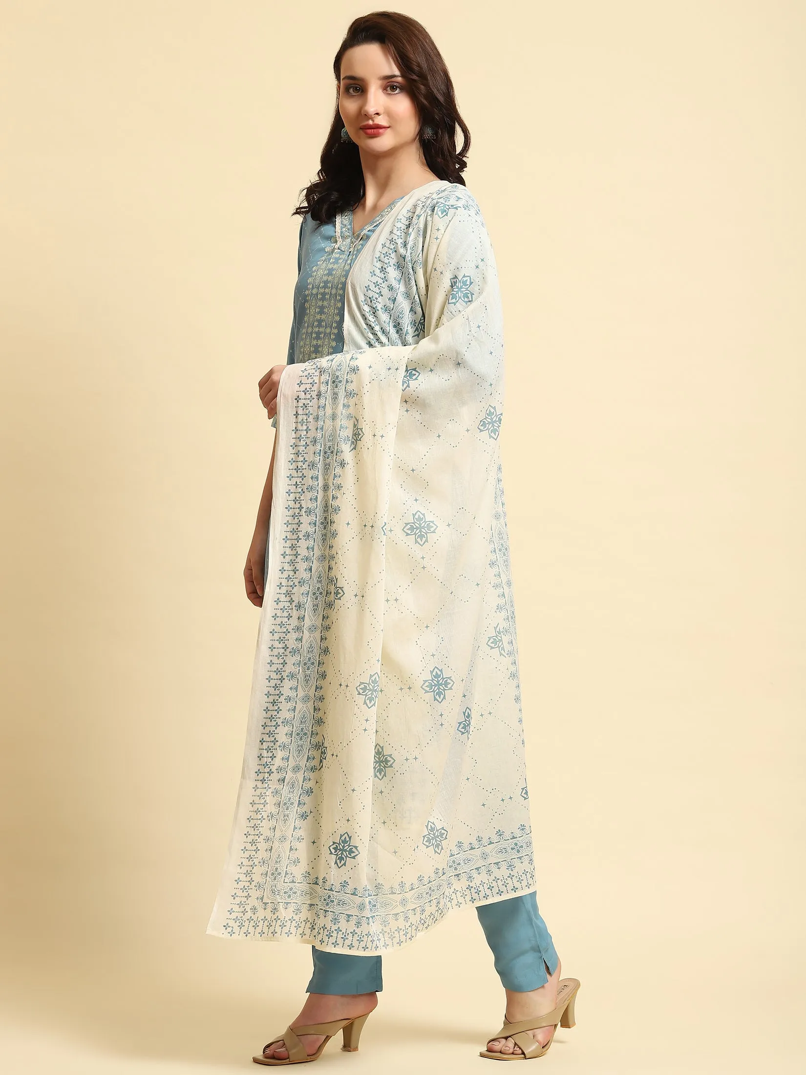 Women Blue Geometric Printed Kurta Trouser Dupatta