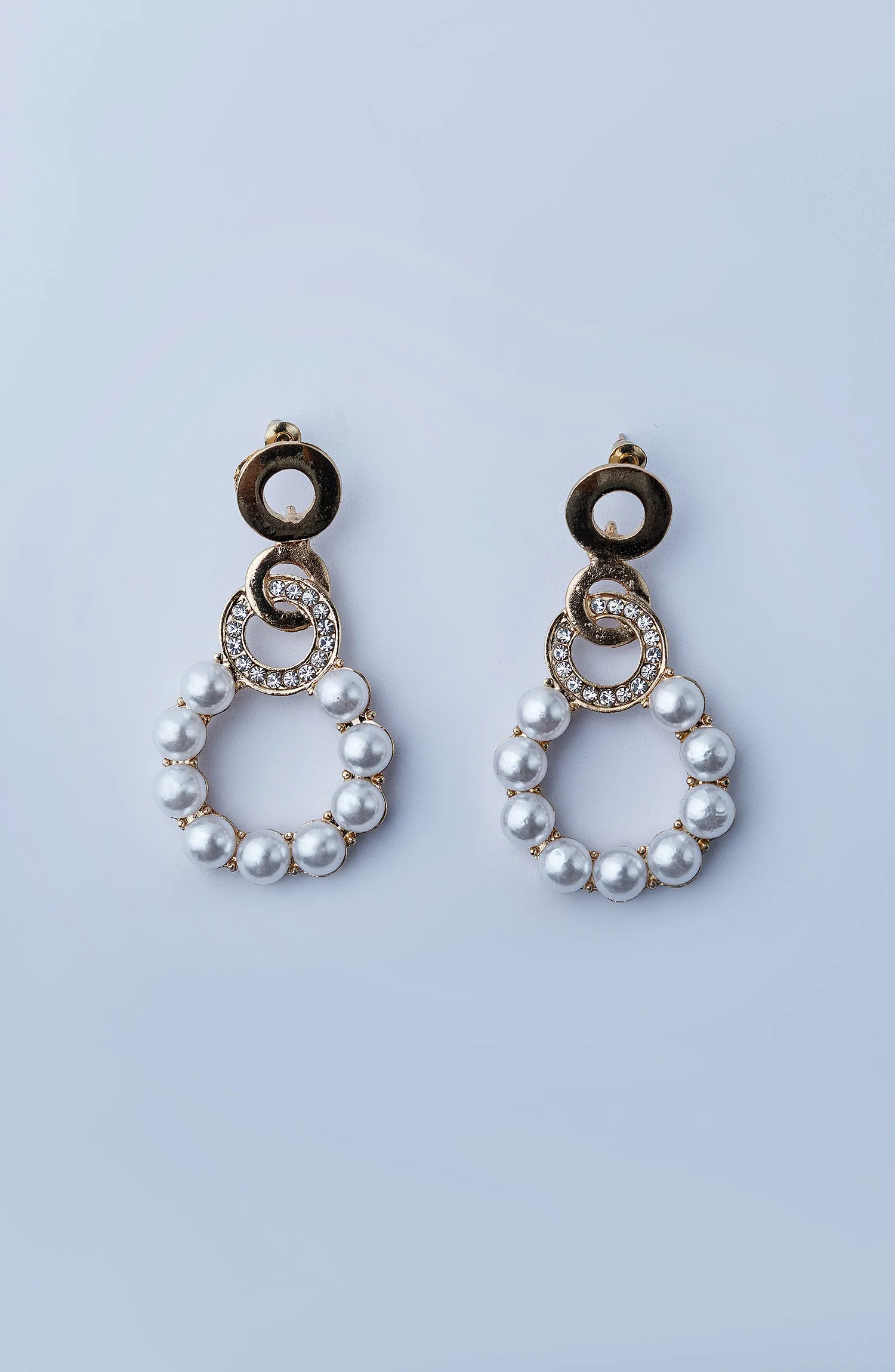 WOMEN EARRINGS - WHITE (WAJE23W-1055)