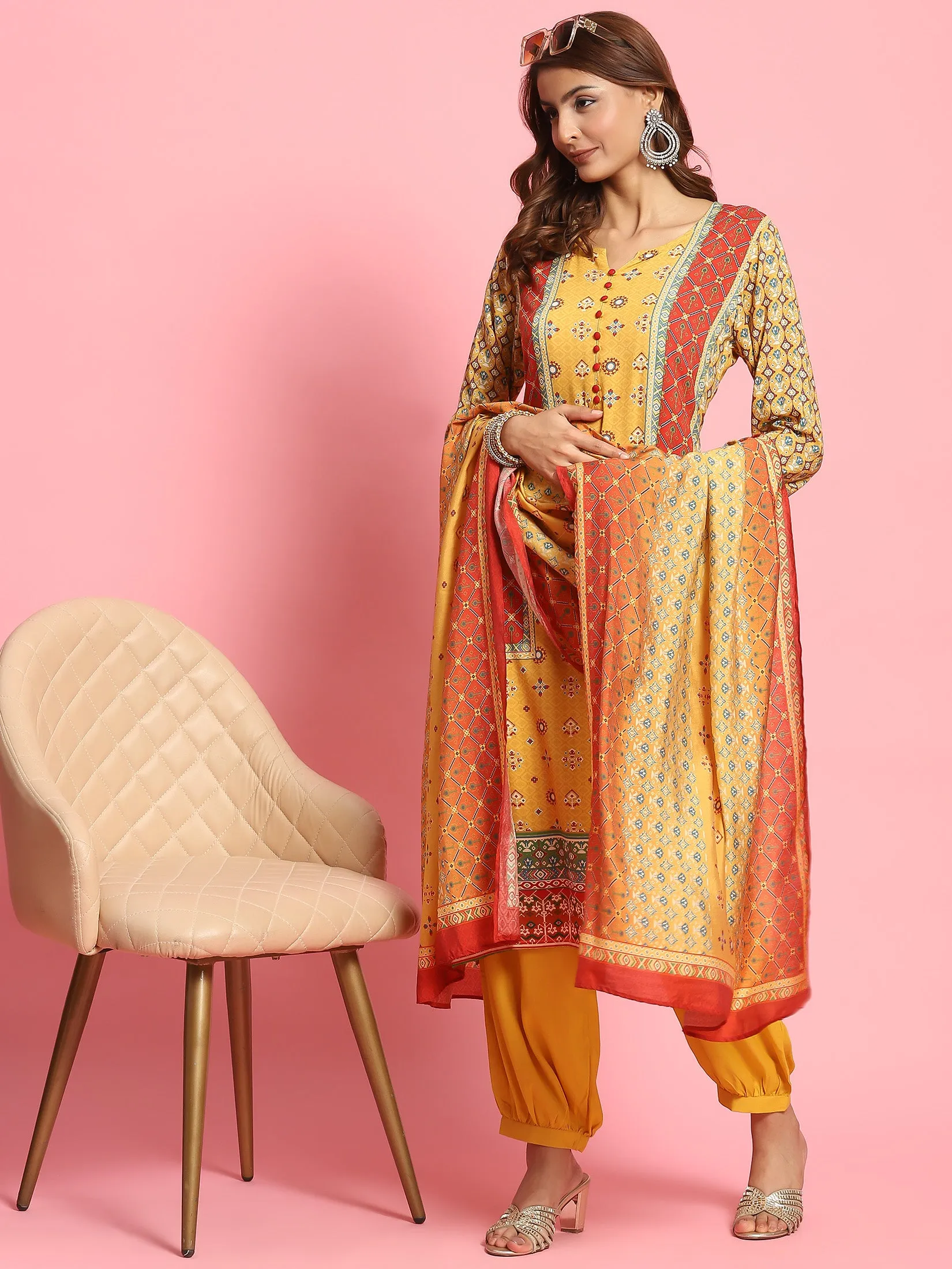 Women Mustard Geometric Printed Kurta Harem Pant Dupatta