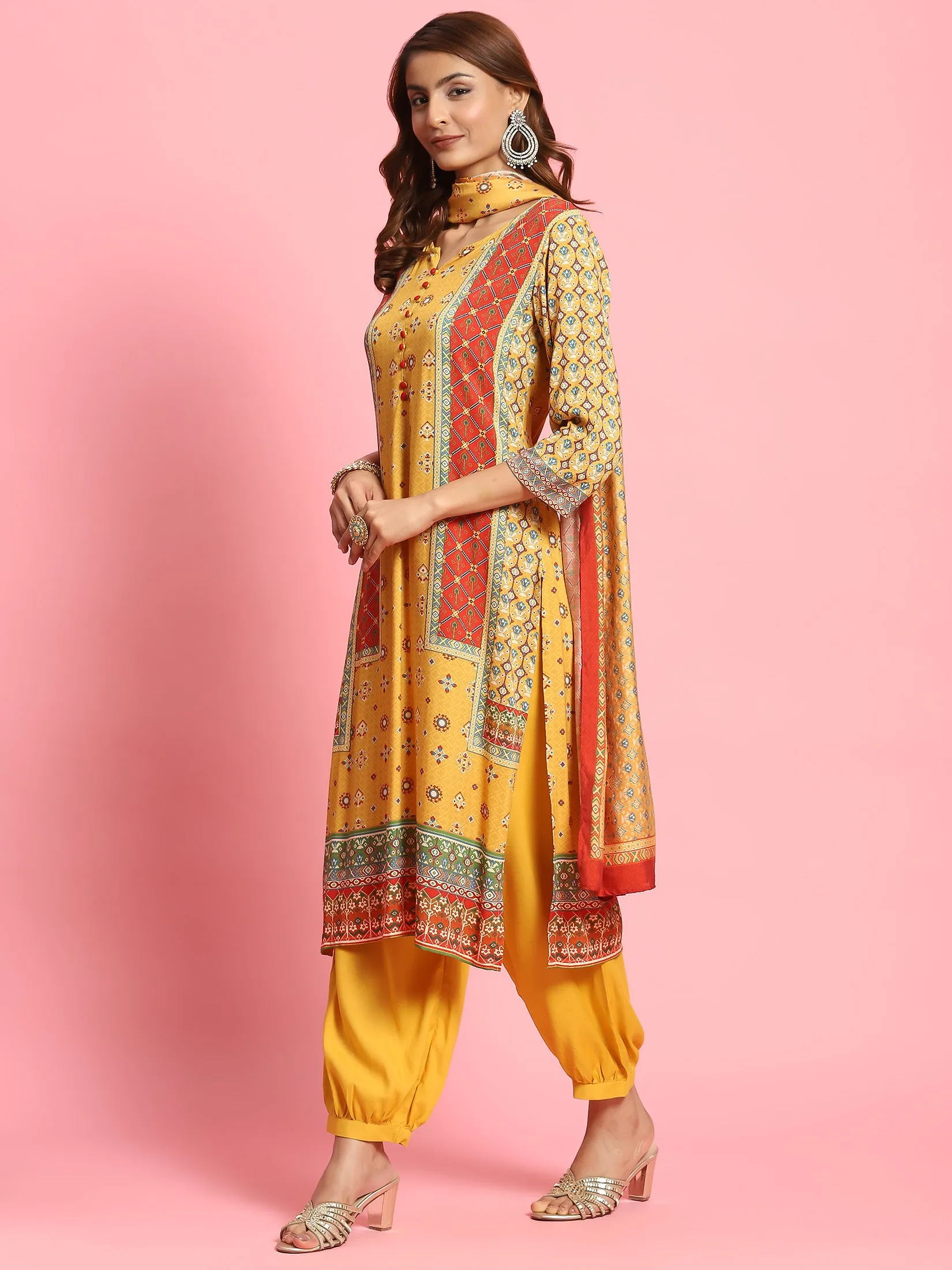 Women Mustard Geometric Printed Kurta Harem Pant Dupatta