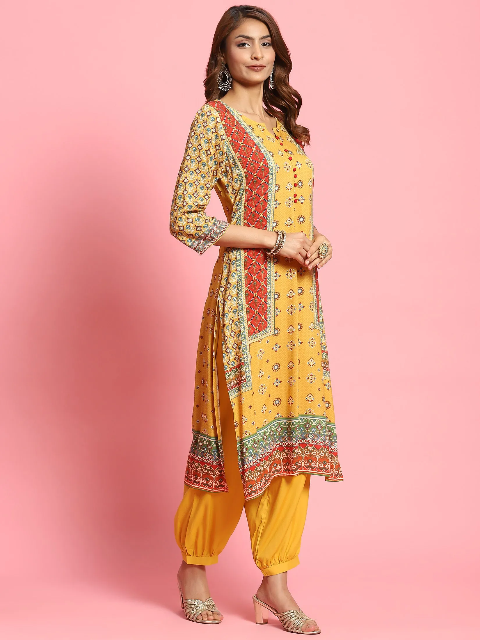 Women Mustard Geometric Printed Kurta Harem Pant Dupatta