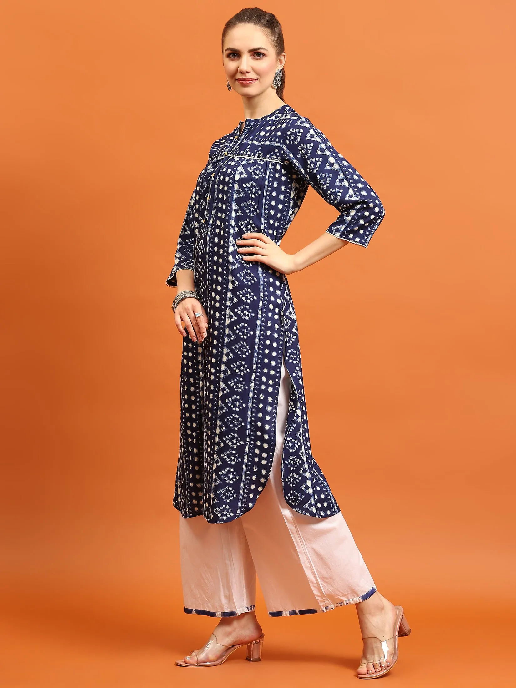 Women Navy Blue Geometric Printed Kurta