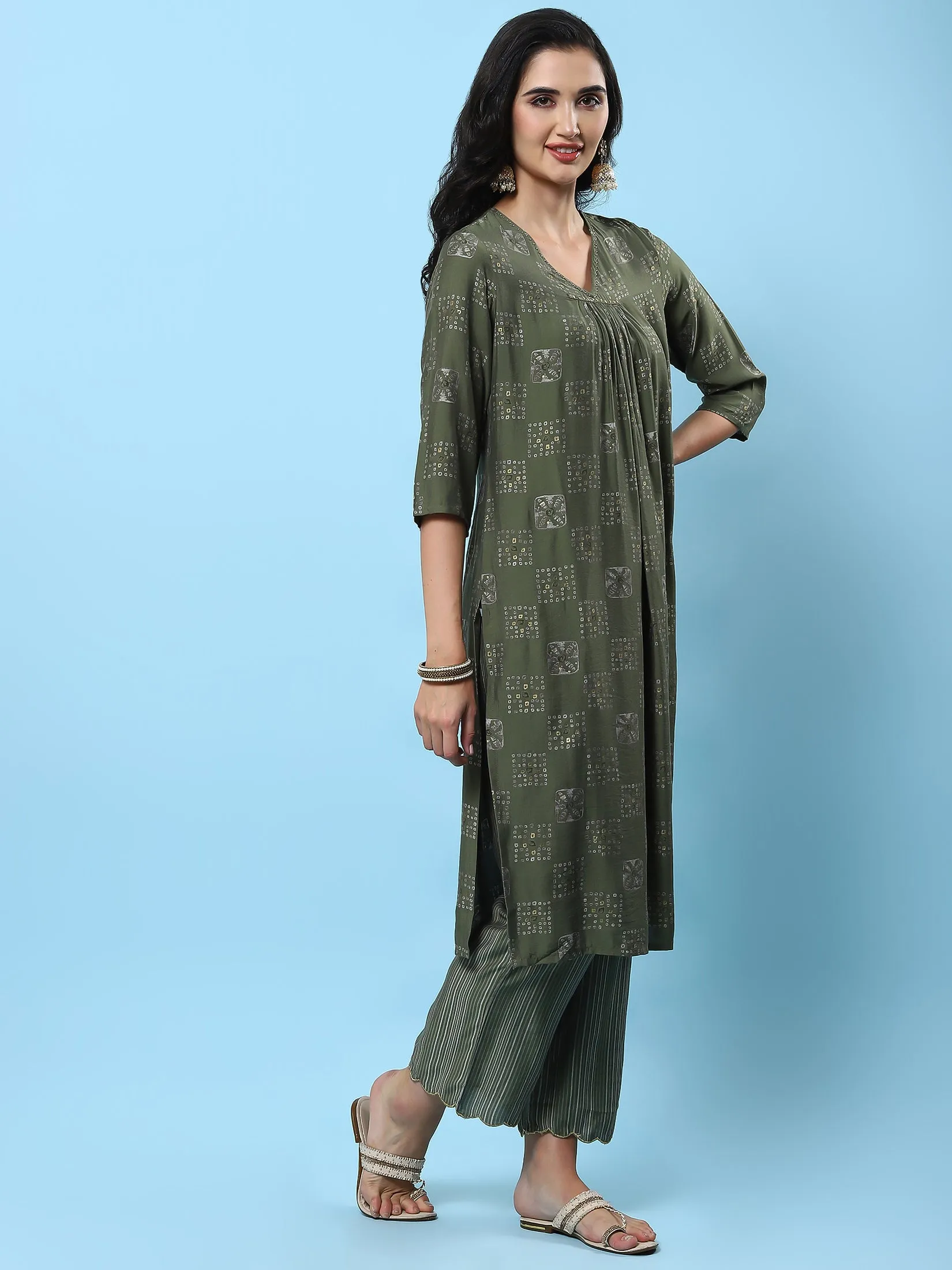 Women Olive Geometric Printed Kurta Comfort Pant Dupatta