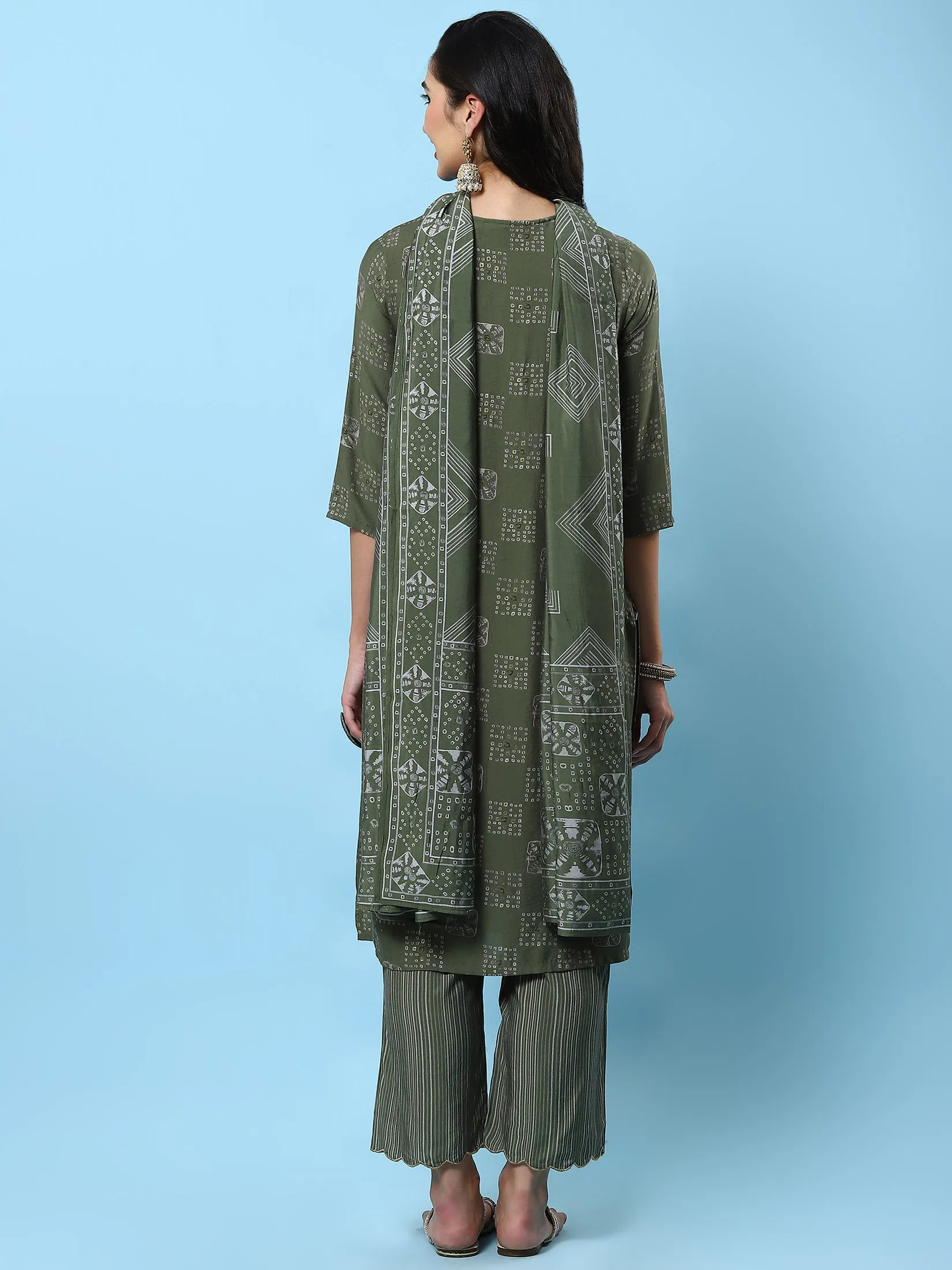 Women Olive Geometric Printed Kurta Comfort Pant Dupatta
