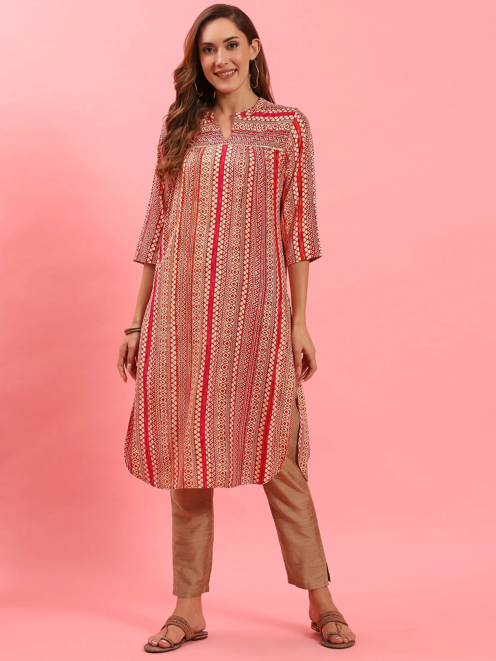 Women Pink Geometric Printed Kurta